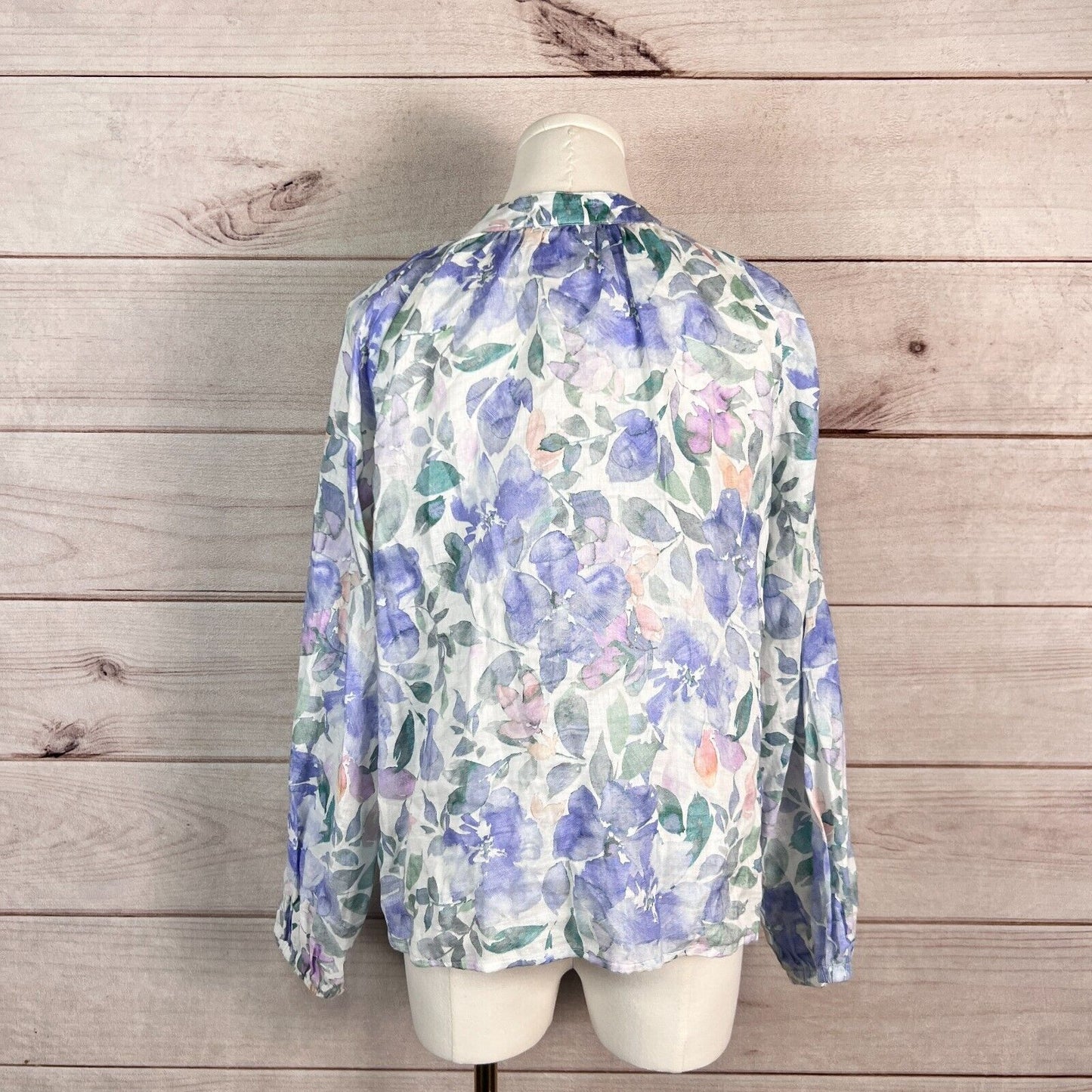 Bella Dahl Top Womens Blouse M Blue Floral Long Sleeve Linen Fairy Boho Peasant